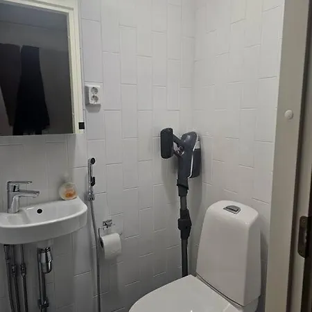 Nelioe 9 Kerroksessa, Fennoa Metro Alhalla